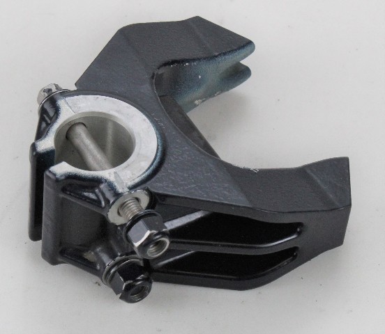 355129 353636 Evinrude Johnson ETEC 2009 & UP Lower Mount Bracket 15 25 30 HP