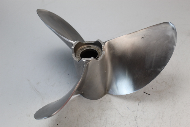 849358A62 Mercury Chopper II 3 Blade SST RH 14-1/2 X 32 Propeller