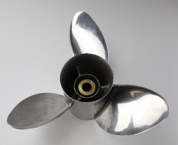 69L-45970-10-00 Yamaha 1984 & UP 15-1/8 X 27 Propeller 150-225 HP NEW TAKE OFF