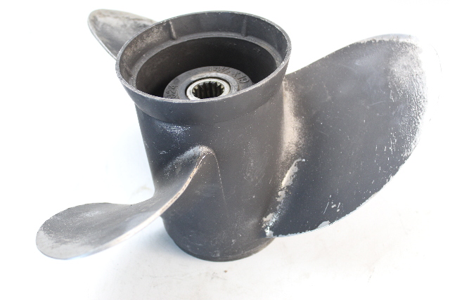 389924 Johnson Evinrude 1976-14 RH 14-1/2 X 19 Propeller 90-300 HP 6 MTH HUB WTY