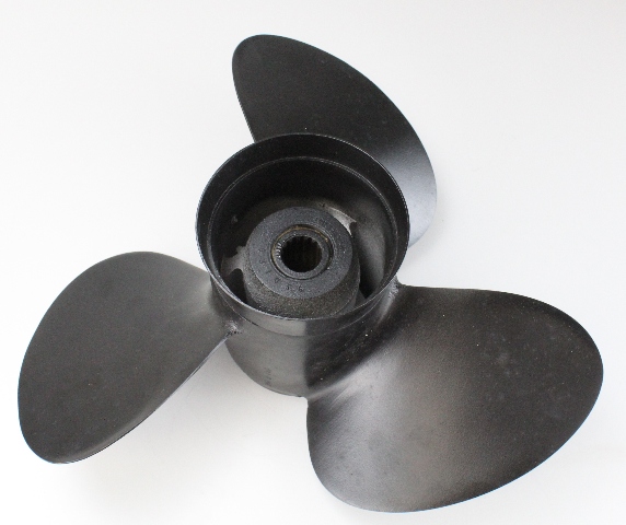 031036 Michigan Wheel Aluminum RH 3 Blade 15-3/4 X 17 Propeller NEW TAKE OFF!
