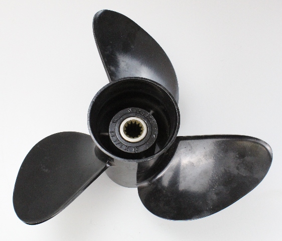 176572 Johnson Evinrude 1968-14 SST RH 13-7/8 x 17 Propeller 40 45 50 55 60+ HP