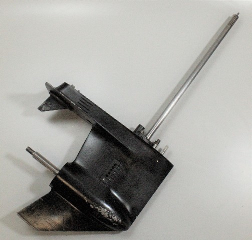 1 YEAR WTY 1980-97 Mercury 20" Lower Unit 35 40 45 50 60 70 HP 2 3 4 Cylinder