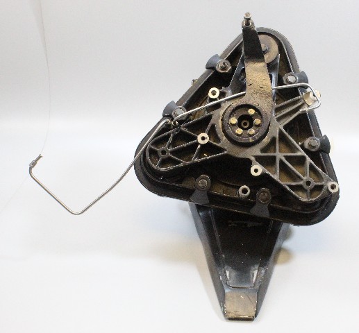 FS695607 817980A2 Force 1989-1990 L-Drive Steering Arm Yoke & Mount 85 90 120 HP