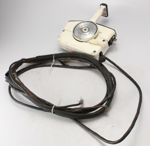 Johnson Evinrude OMC Power Pilot Side Mount Control Box W/ Cables, Harness & Key