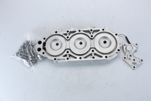 Johnson Evinrude 1979 - 1984 1985 1986 1987 1988 Cylinder Head 60 70 75 HP CLEAN