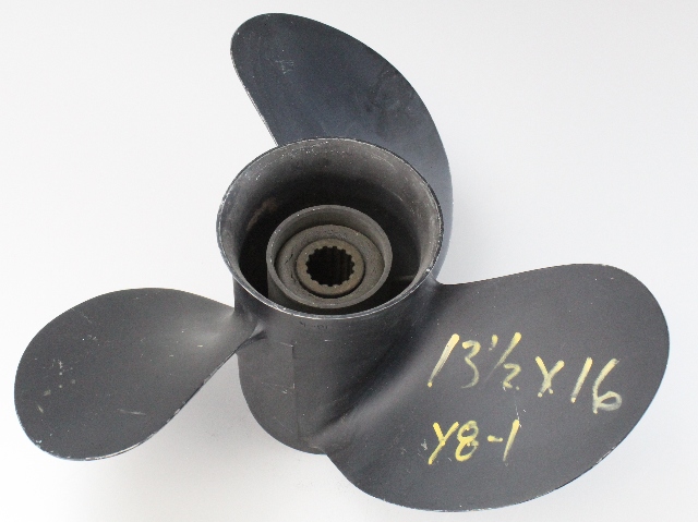 688-45978-60-00 Yamaha  SST RH 13-1/2 x 16 Propeller 50 60 70 75 80 85 90+ HP