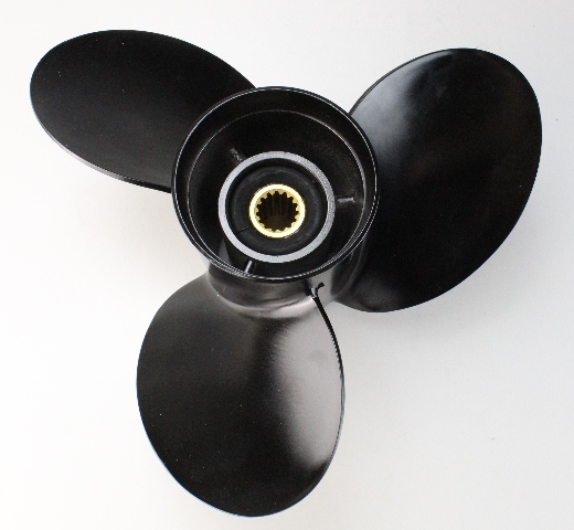 58100-87L10-019 Suzuki 2009 & UP ALUM RH 13-7/8 x 15 Propeller 70 80 90 HP NEW!