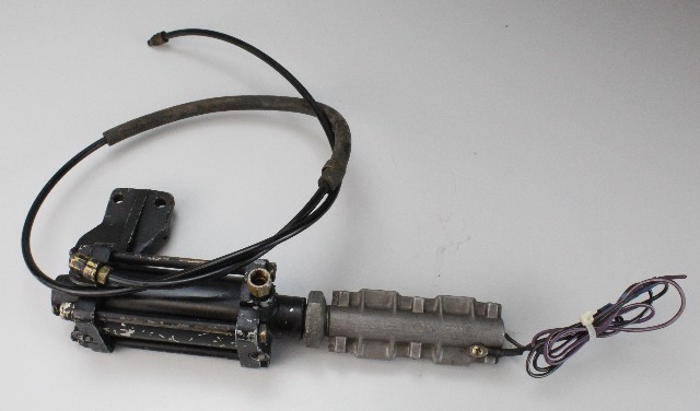 48170A4 Mercruiser 1970-77 2-Wire Trim Indicator & Sender 120 140 165 888 HP