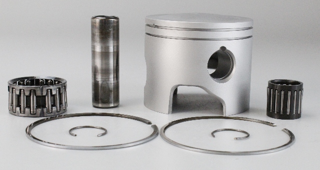 433003 Johnson Evinrude 1989-98 PORT .030 OS Piston 120 125 140 250 300 HP CLEAN