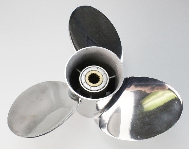 990C0-00830-17P Suzuki 1986 &UP SST RH 15-1/2 x 17 Propeller 150 175 200 +HP NEW
