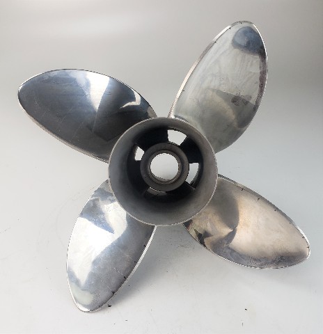 831910A45 Mercruiser Bravo I SST 4 Blade RH 15-1/4 X 22 Propeller 450 454 465+HP