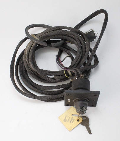 125322 Johnson Evinrude OMC Key Switch W/ 2 Keys
