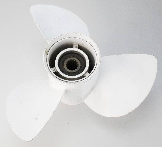 3B7-64536-1 Nissan Tohatsu ALUM RH 13-1/2 X 15-7/10 Propeller 60 70 75 90+ HP