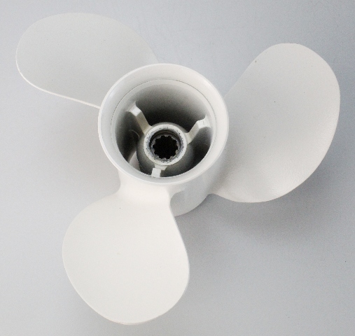 664-45954-01-00 Yamaha 1980 & UP ALUM RH 9-7/8 x 12 Propeller 20 25 30 HP NEW