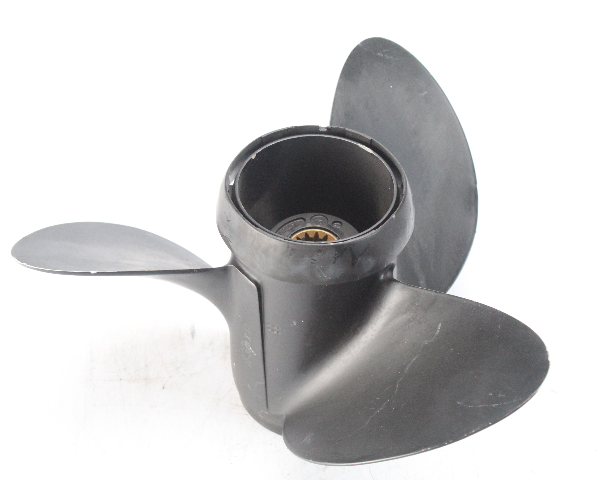 6 MTH HUB WTY 386841 Johnson Evinrude 1975-2005 RH 11-3/4 x 17 Propeller 40 + HP