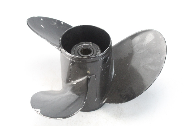 391200 Johnson Evinrude 1976 + ALUM RH 15 x 17 Propeller 90 + HP 6 MTH HUB WTY