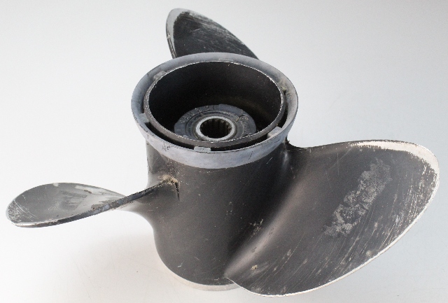 391202 Johnson Evinrude 1976 & UP ALUM RH 14-1/4 x 21 Propeller 90 100 115 + HP