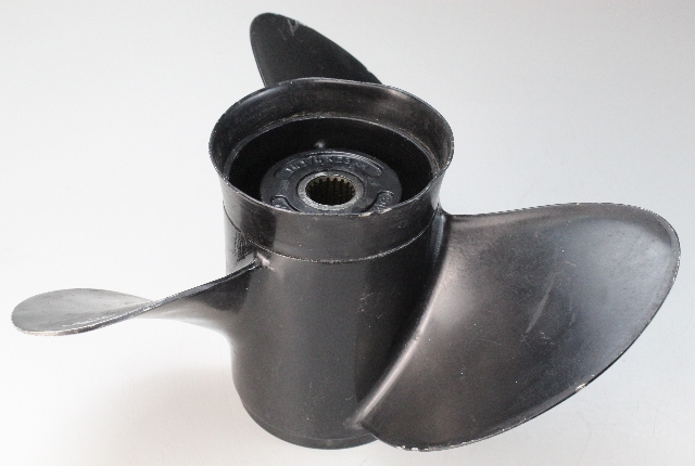 3850303 Volvo OMC Cobra and SX 1994 &UP ALUM RH 14-1/4 X 23 Propeller 3.0-8.2 Liter