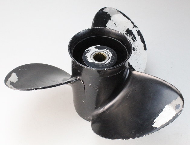 3817467 Volvo Penta Johnson ALUM RH 14-4/5 X 17 Propeller 3.0 4.3 5.0 5.8+Liters