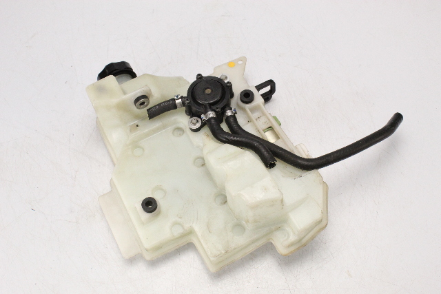 5006493 Evinrude 2009-12 ETEC Oil Tank & Pump 15 25 30 HP 2 Cylinder 2 Stroke