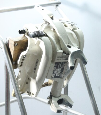 Evinrude 2009 & UP ETEC Swivel Bracket & Steering Arm W/ Yoke 15 25 30 HP 2 Cyl