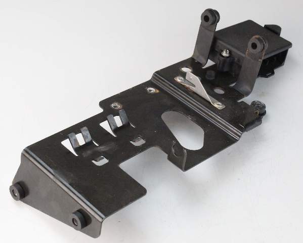 354797 0354797 Evinrude 2010 & UP ETEC Electrical Bracket 200 225 250 300 HP V6
