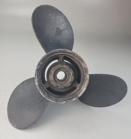 77350A40 Mercury 1961 & UP ALUM RH 12-1/2 X 23 Propeller 40 50 60 65 70 75 + HP