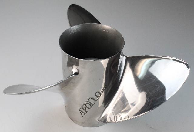 993026 Michigan Wheel Apollo 1976 & UP SST RH 14-5/8 X 23 Propeller 90-300 HP