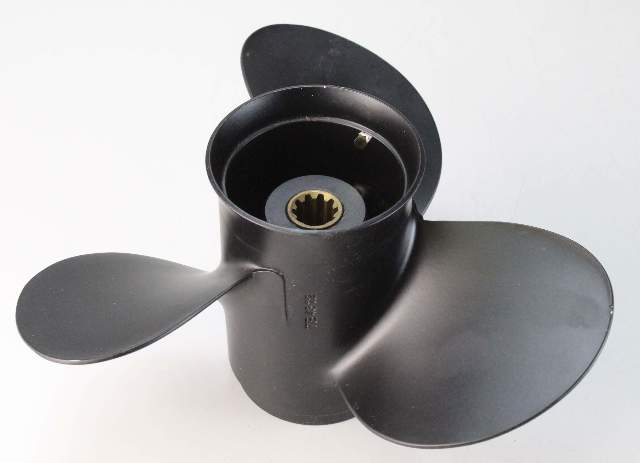 346641025 Nissan Tohatsu 1985 & UP ALUM RH 9-9/10 X 10 Propeller 25 30 HP