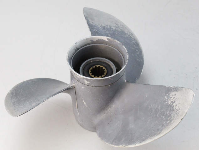 58130-ZV5-000ZA Honda 1991 & UP ALUM RH 11-1/4 x 13 Propeller 35 40 45 50 60 HP