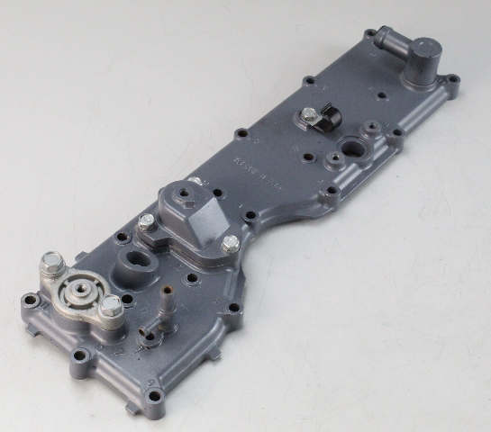 67F-41113-01-1S Yamaha 2001-2004 Outer Exhaust Cover 75 80 90 100 HP 4-Stroke