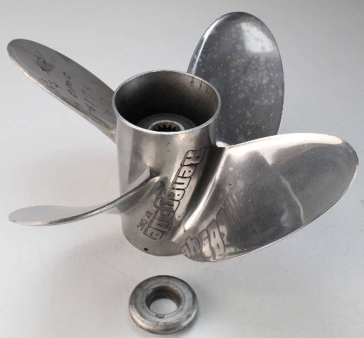 176196 Johnson Evinrude 1968 & UP Renegade SST RH 13-1/4 x 21 Propeller 40-75 HP