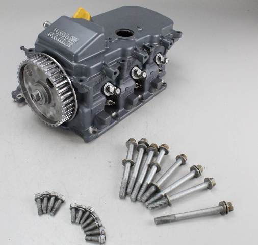 67C-W009A-00-4D Yamaha 2000-2008 Cylinder Head 2 30 40 HP 4-Stroke