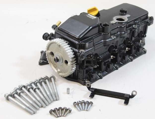 825034A9 Mercury 1995-2001 Cylinder Head 40 45 50 HP 4-Stroke 1 Year Warranty!