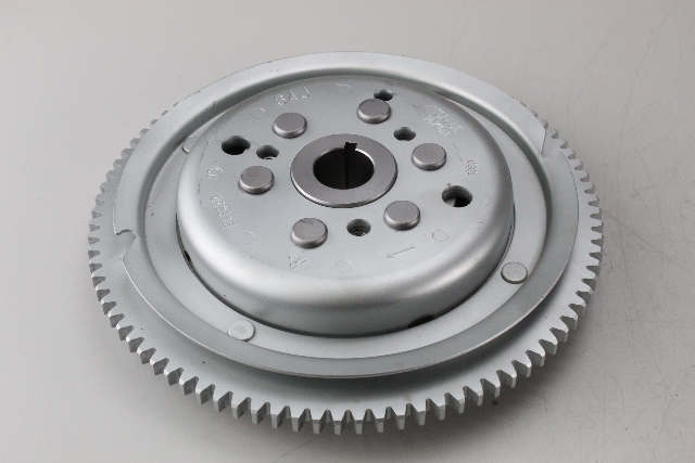 6C5-81450-00-00 Yamaha 2005-20 Rotor Flywheel 50 60 70 HP 4-Stroke Inline 4 88T