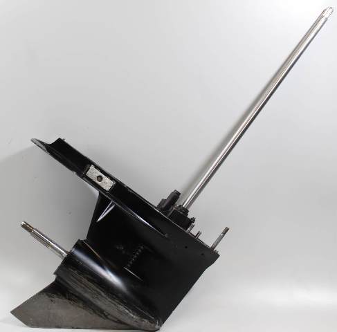 1976-05 Mercury 25" Lower Unit 135 150 175 200 HP 2:1 Ratio V6 1 YEAR WTY!