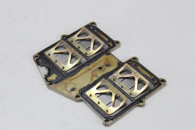13150-94402 Suzuki 1984-1998 Reed Valve Assembly DT 35 40 HP 2-Stroke 2 Cylinder