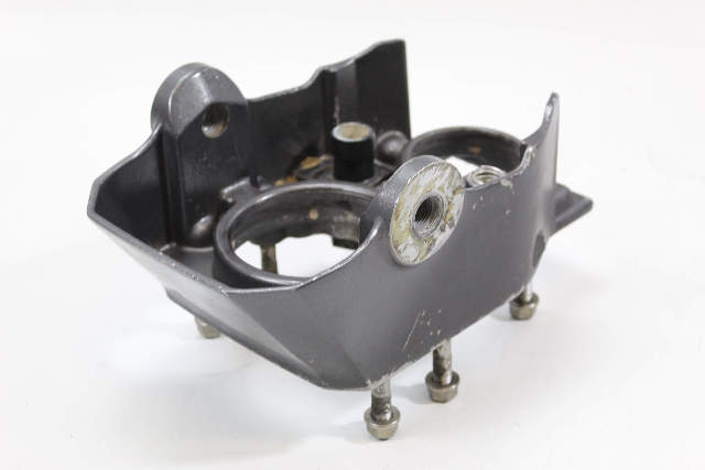 983938 911660 OMC 1986-87 Pivot Housing 2.3 2.5 3.0 4.3 5.0 5.7 7.5 L