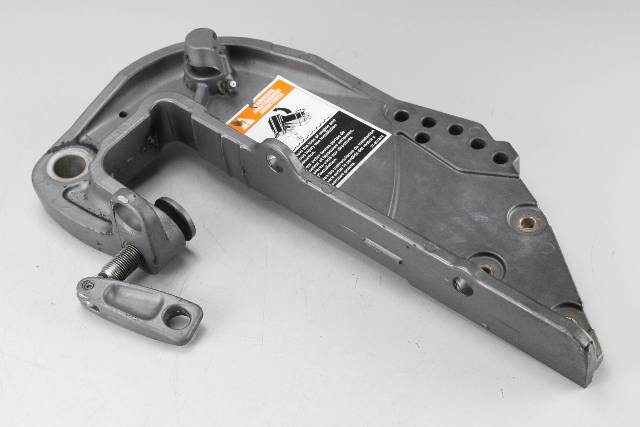 822868A2 C# 3420-822868 Mercury Gray Clamp Bracket 40 50 55 60 HP 3 & 4 Cyl