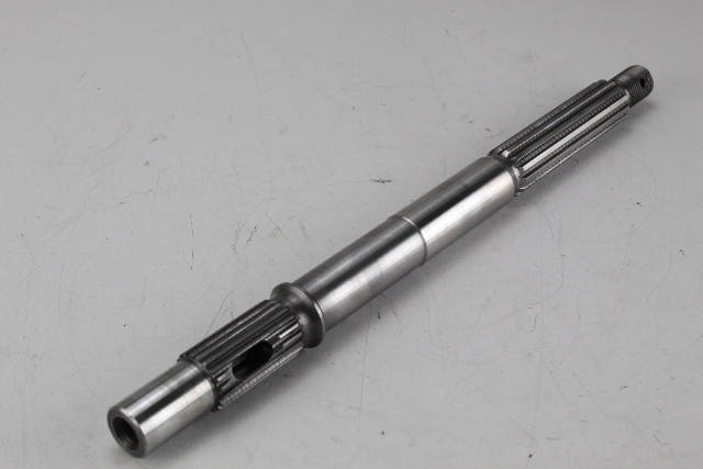 679-45611-01-00 Yamaha 1984-1993 Propeller Shaft 40 50 HP 3 Cylinder 2-Stroke