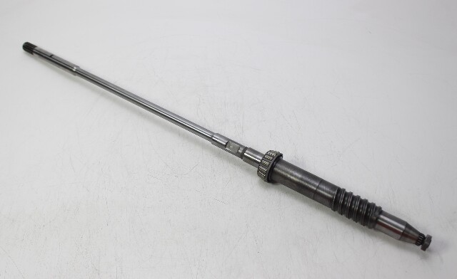396811 Johnson Evinrude 35 40 50 HP 2 Cyl Driveshaft 15" Straight OEM Used Fair