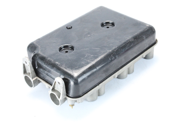 Mercury 1982 1983 1984 - 1990 Air Silencer Cover & Choke Plate 150 175 200 HP