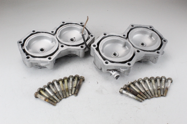 320370 320371 1975-1976 Johnson Evinrude Cylinder Head Set 115 HP V4