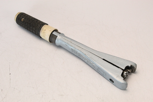 322933 322932 Johnson Evinrude 1978-1985 Tiller Handle 25 35 HP