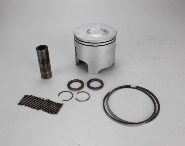 859297T2 Mercury 1998-2002 STBD Standard Piston 200 225 HP CLEAN