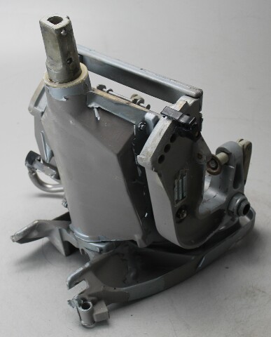 323158 391942 Johnson Evinrude 1978-1980 Swivel & Transom Brackets 25 35 HP