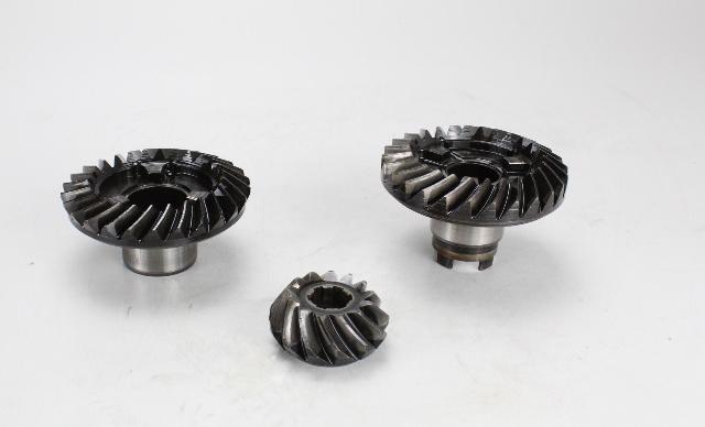 385514 317838 Johnson Evinrude 1979-1989 V4 Gear Set 85 90 115 140 HP