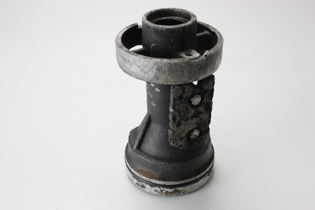 C# 339555 D Johnson Evinrude Bearing Carrier Assembly 339555D