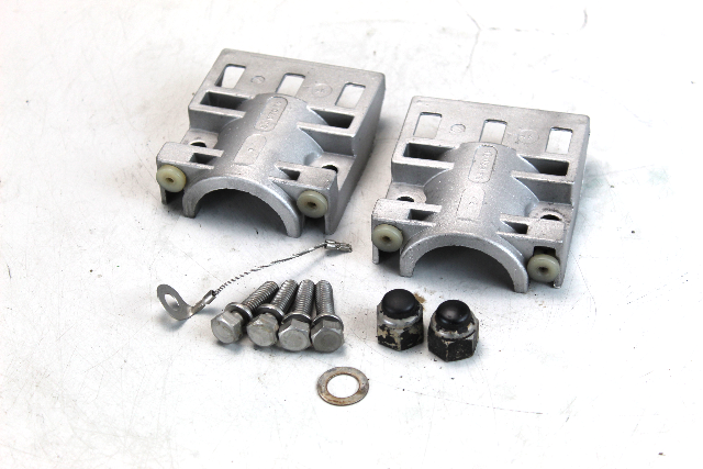 8M0036782 5467076 Mercury 1979-1987 Lower Mount Covers 135 150 175 200 220 HP